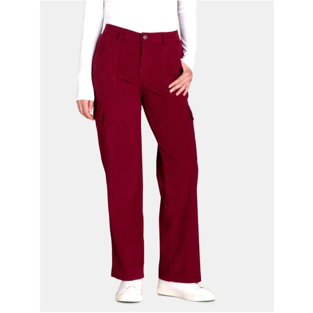 No Boundaries Women's Size XL (16-18) Corduroy Straight Leg Pants Wine Punch